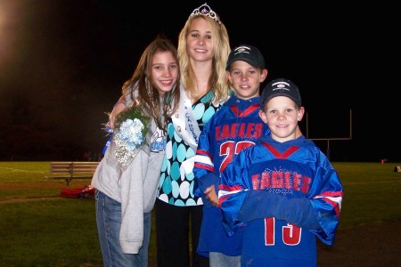 My 4 kids at Homecoming 2009