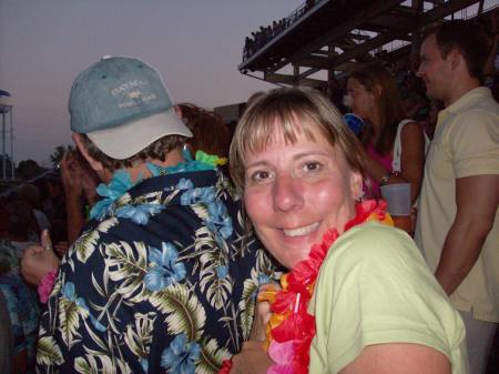 Vickie at Jimmy Buffett concert