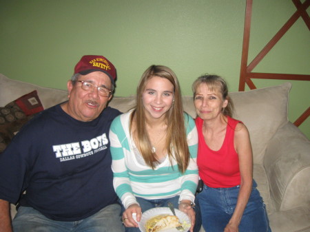 Tio, Tia, Katie