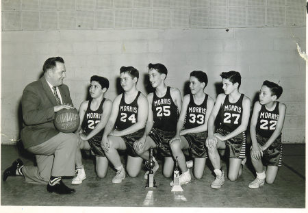 Morris Grade School Basketball Team