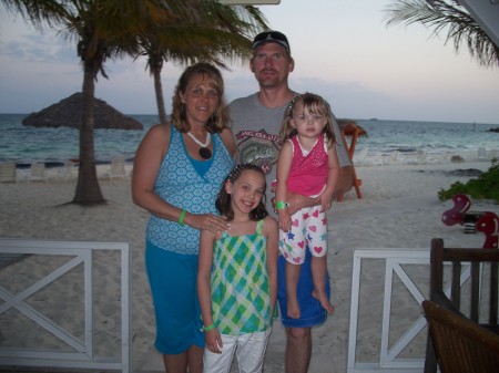 Bahamas Family pic