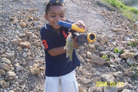 cole caught his 1st fish all by himself