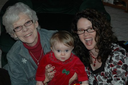 Hadley,NaNa, and Aunt Leah