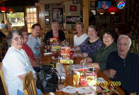 Applebees - Jan 58 classmates