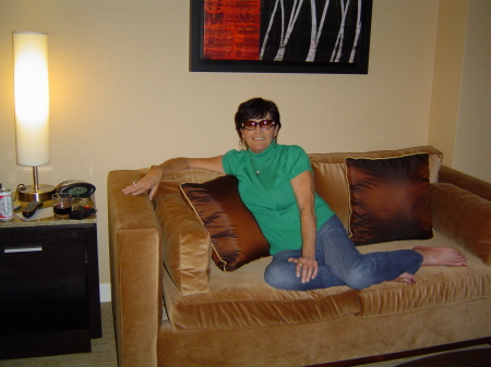 I loved this couch!