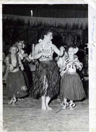 Hawaiian Dance, Little Brown Gal