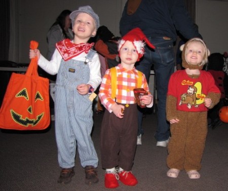 Grandkids at Halloween (2009)