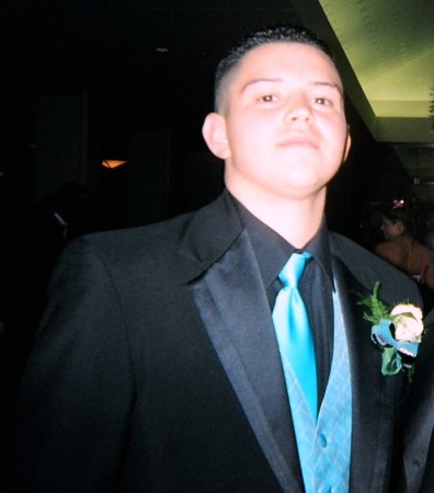 carlos prom '05