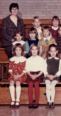 mrs rigalbuti 1st grade 1969/70 left group