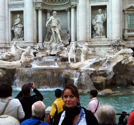 Trevi Fountain 08