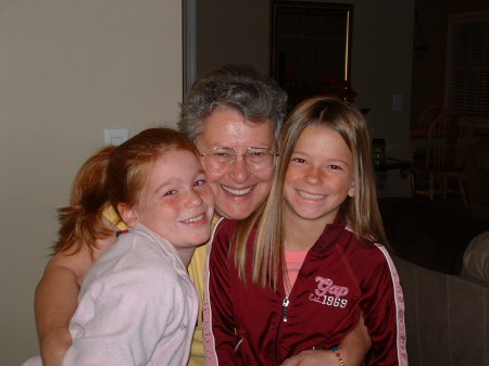 Grandma, Mallory & Maddy