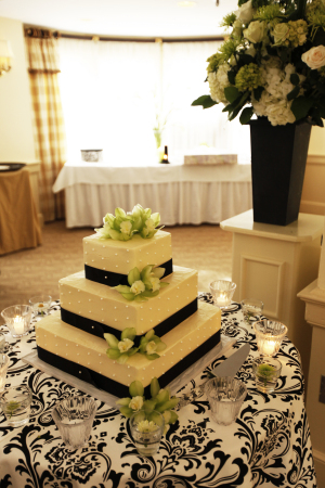 I loved my wedding cake!!!