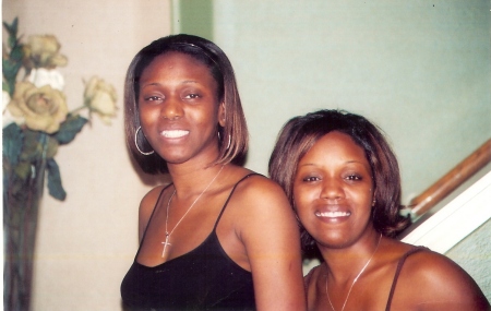 Tosha Thompson, Alicia Thompson