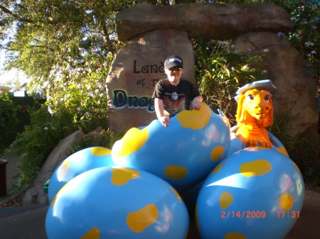 DEREK AT BUSCH GARDENS