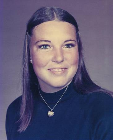 Me Cindy Thompson Sr.  High Sr. Pic 1974