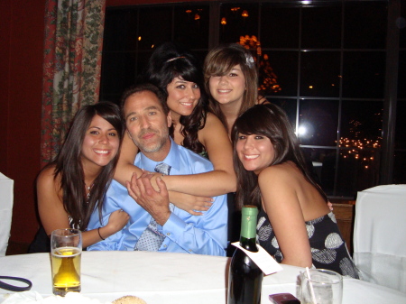 dave and his daughters