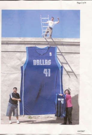 Dallas Maverick's giant jersey