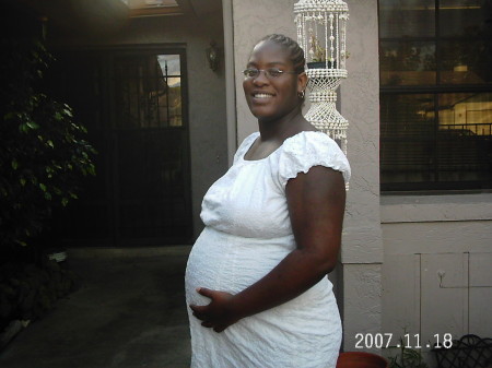 Last pregnant photo of Ti!