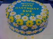 Daisy birthday cake