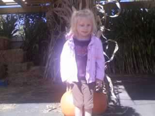 Anna pumpkin sit 09