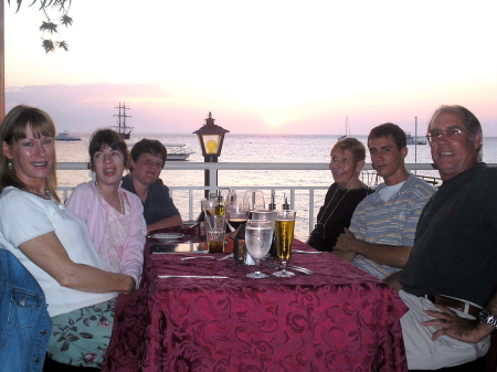 Dining out in Grand Cayman