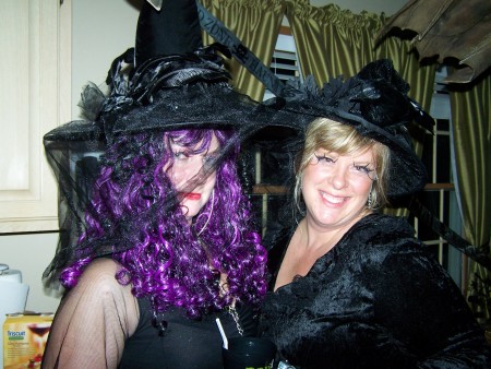 Francine and Wendy (Halloween 2009)