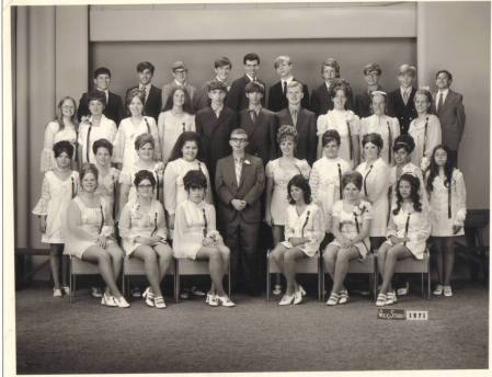 Longfellow 8Th Grade class 1971