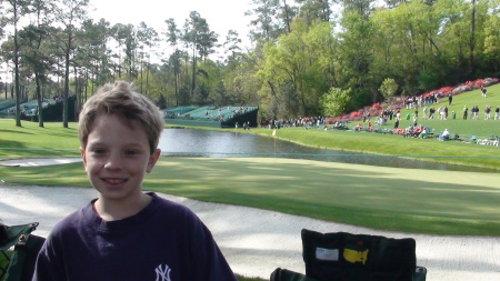 Braydon behind 16th green (4-6-2009)