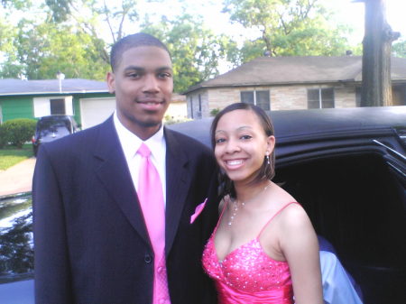 2008 prom sharain n boyfriend my daughter 19