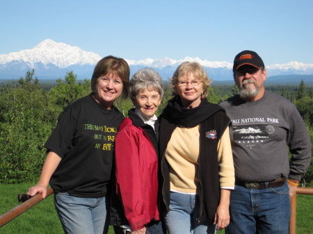 Family in front of Mt Denali