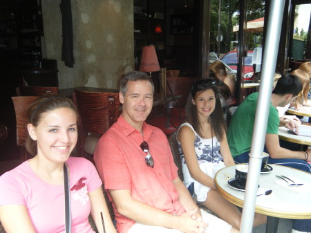 Hanna, Mike and Katie in Paris, 2009