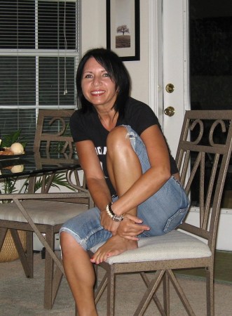 Teresa Lynn Sisneros's Classmates® Profile Photo