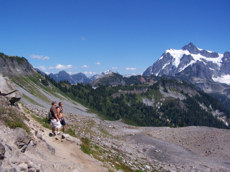 Hike at Shuksan/Baker