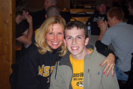 vicky and trevor at MU game