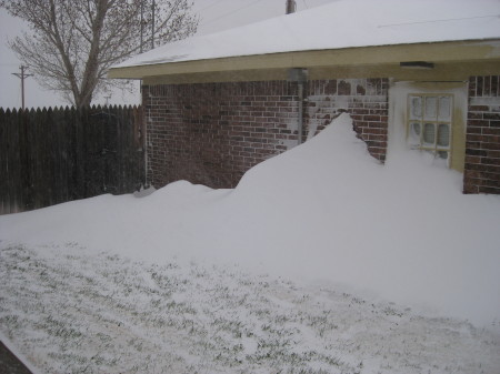 Snow in Borger,TX 2009