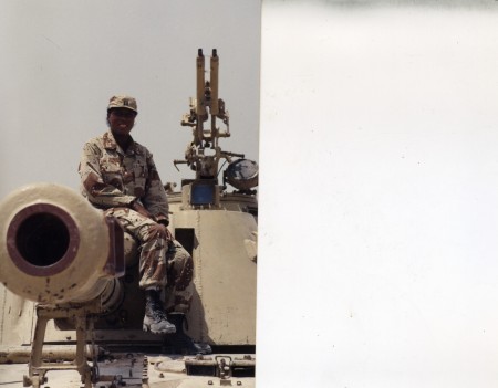 liz on iraqi tank