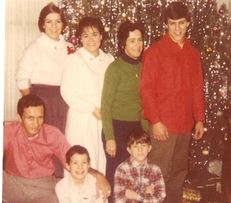 Family Xmas from the 1970's