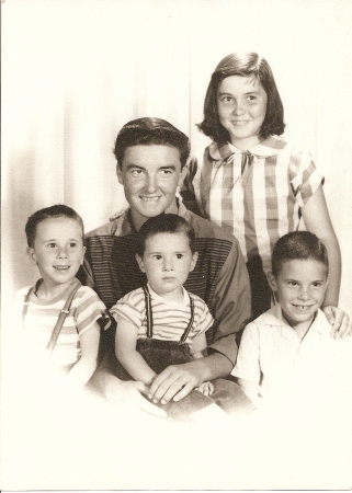 Lynda & brothers in 1955