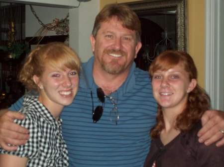 Me and my 2 youngest daughters Jodi L and Jami