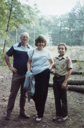 Stan, Sharon (wife), and son Bill, 1985