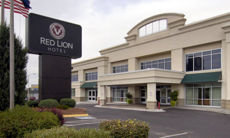 Red Lion - Main Entry