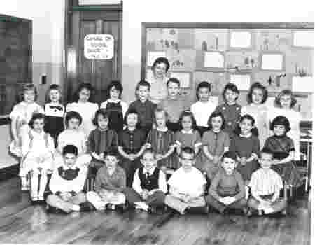 Cayuga Drive Elementary Grade 1 1963-1964