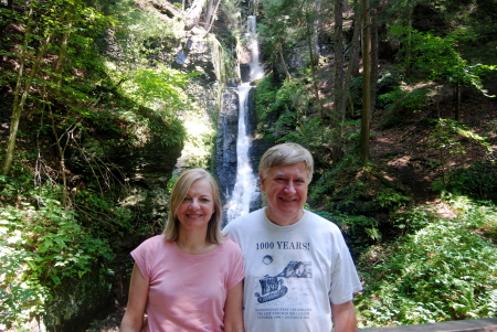 Lorri & Jack at Silver Thread Falls, Poconos