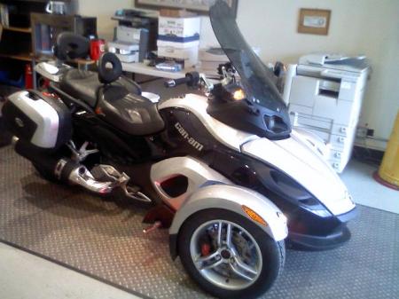 CAN AM SPYDER