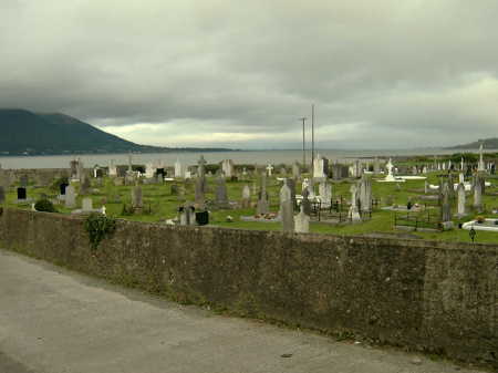 THE GRAVE YARD