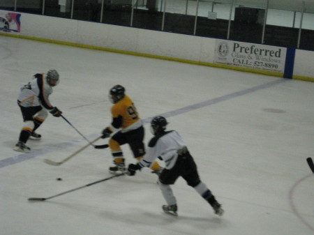 That's me in the yellow jersey!! May 2009