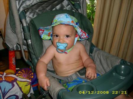 Grandson Carter 18 m0s now