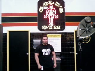 Gold's gym Venice beach