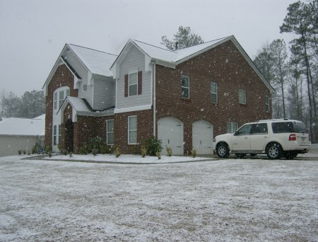 It's snowing in Atlanta 2007