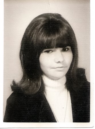 Sharon Loates's Classmates® Profile Photo